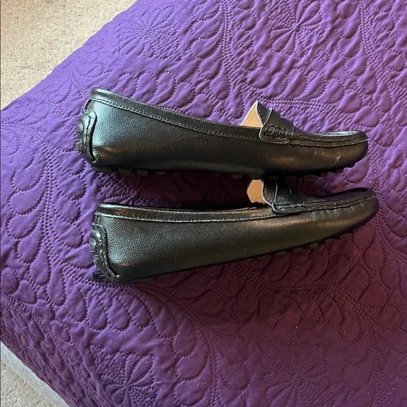 Black Women's Loafers - Picture 3 of 3